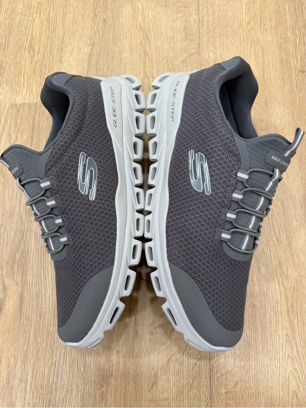 Skechers® Glide-Step® Men's Flexible Comfort Sneakers Size 12 Wide